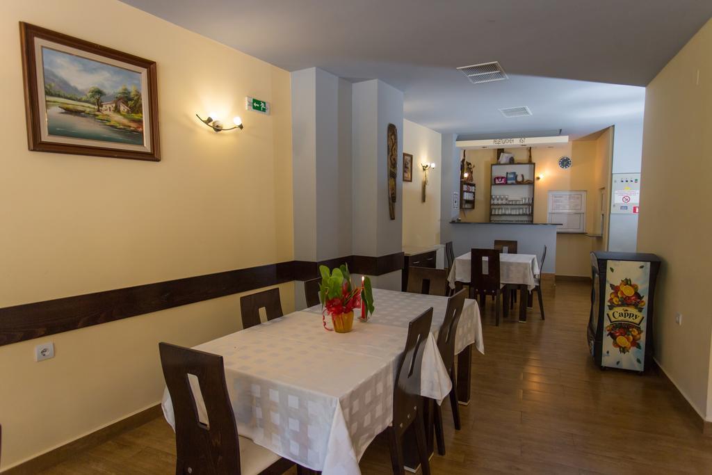 Hera Guest House Chiflik Exterior foto